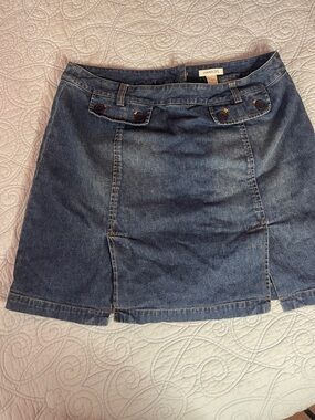 Harold's Dark Blue Denim Mini Skort with Button Tabs Size 12